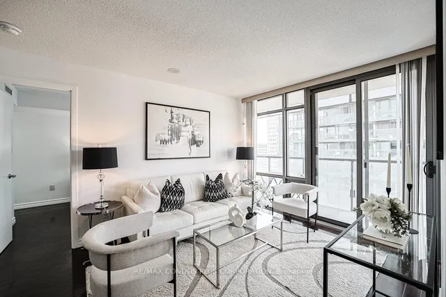 Additional image 8 of 38 Grenville St Unit 1909