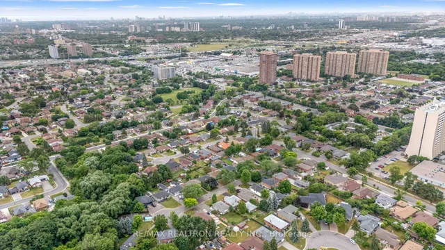 Additional image 40 of 4 Peacham Cres