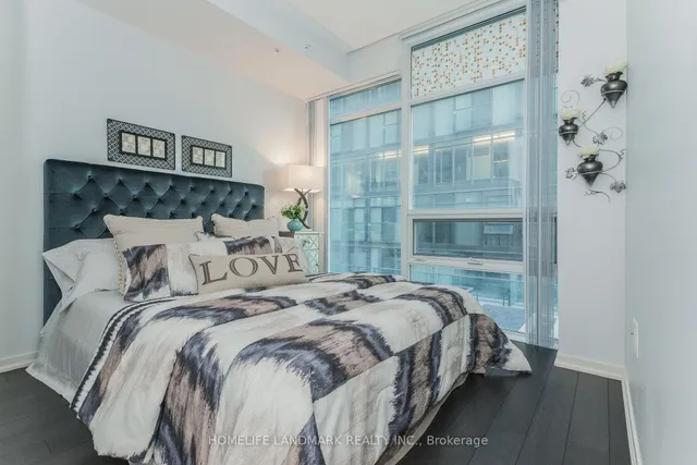 Additional image 17 of 36 Lisgar St Unit 812W