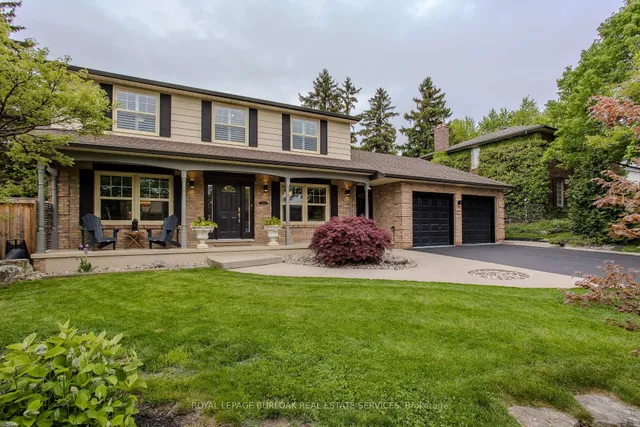 6 Carl Cres