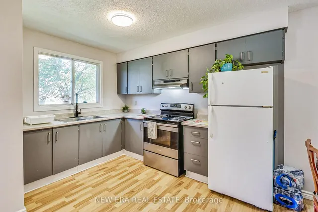 Additional image 17 of 375 Pioneer Dr Unit 1