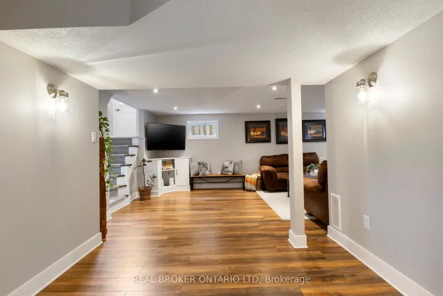 Additional image 29 of 50 Watson Cres