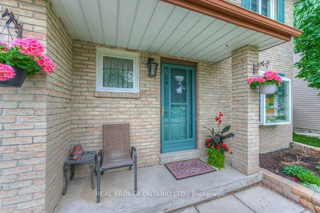 Additional image 4 of 889 Morley Ave