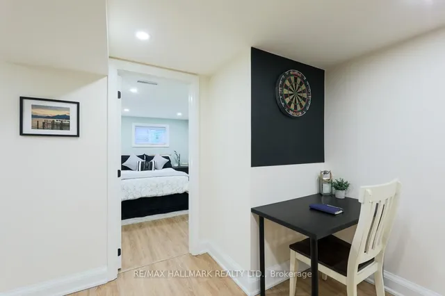 Additional image 16 of 321 Victoria Park Ave