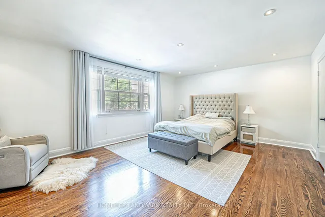 Additional image 17 of 212 York Mills Rd