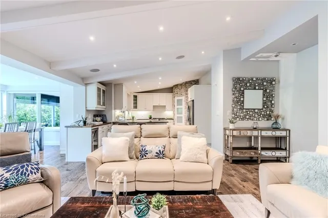 Additional image 23 of 4 Southmeadow Crt