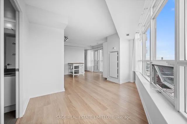 Additional image 9 of 38 Joe Shuster Way Unit 1518
