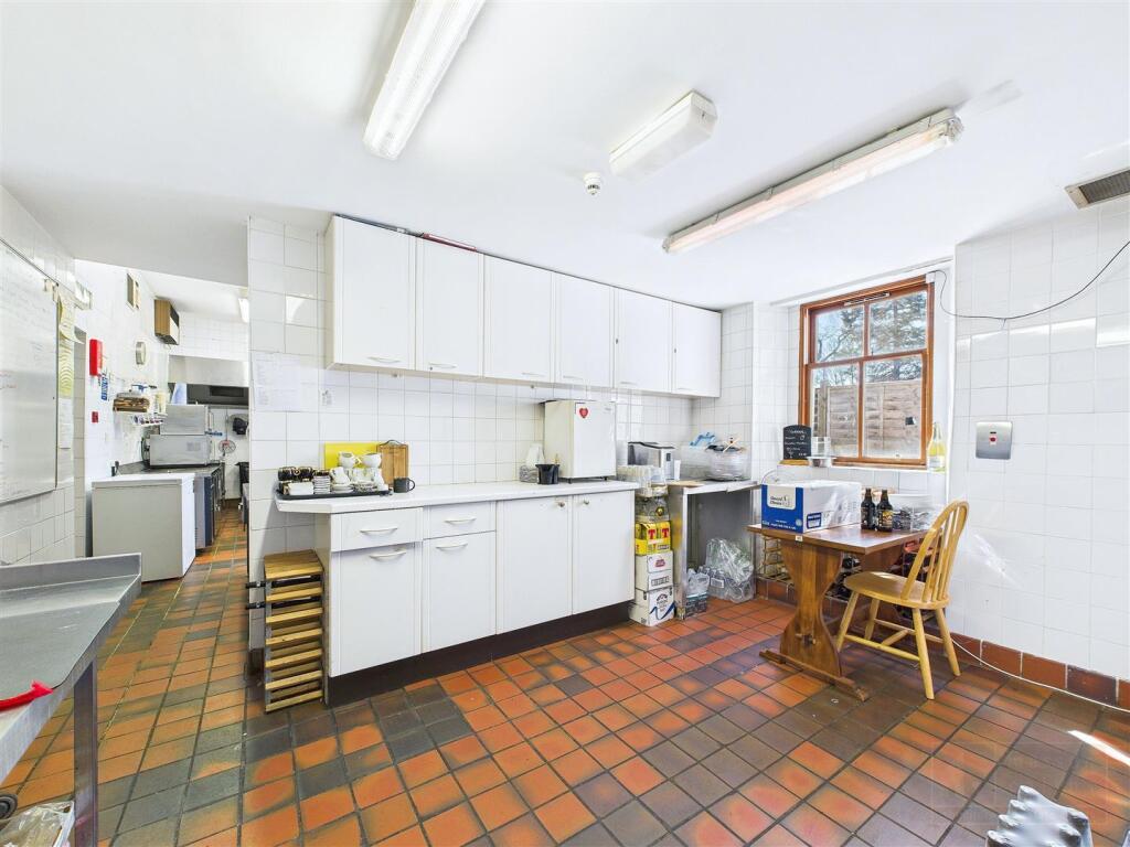 Additional image 12 of The Clockhouse Restaurant & 2 Apartments, The Square, Tomintoul