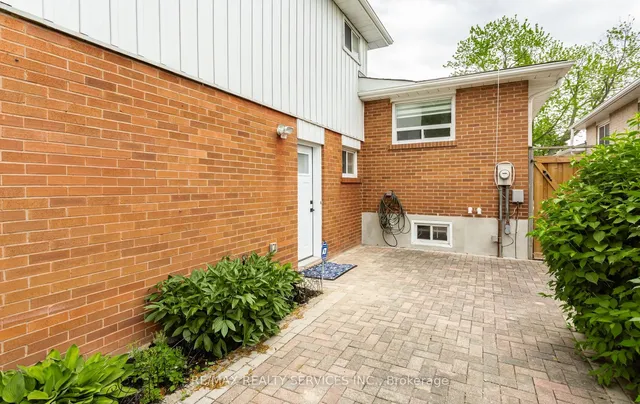 Additional image 42 of 17 Croydon Crt