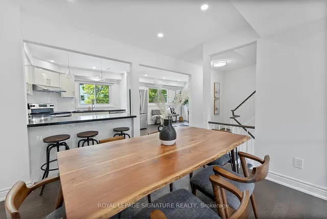 Additional image 12 of 70 Jenny Wrenway