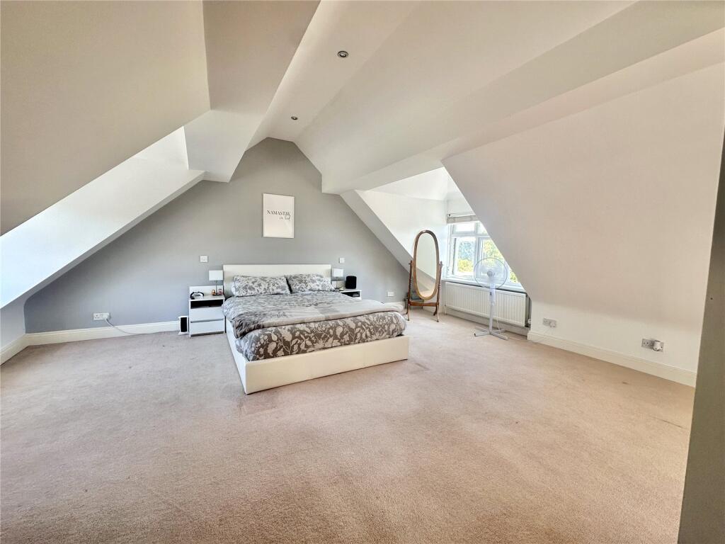 Additional image 14 of Green Lane, St. Albans, Hertfordshire, AL3