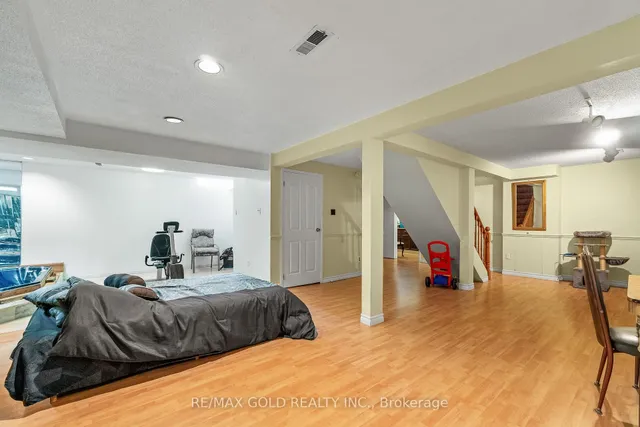 Additional image 41 of 34 Granby Crt