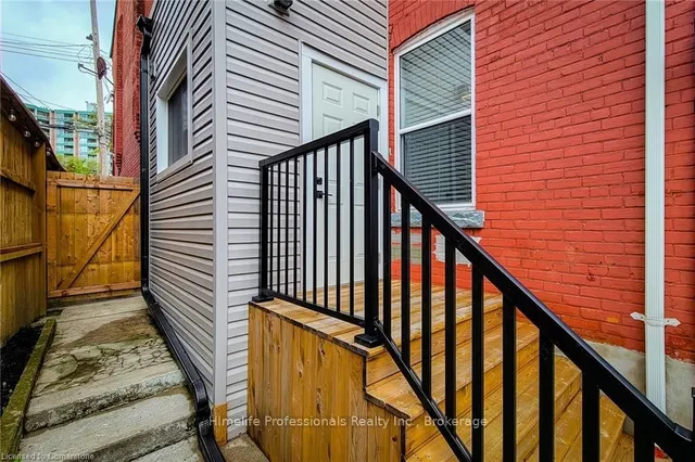 Additional image 3 of 116 Locke St