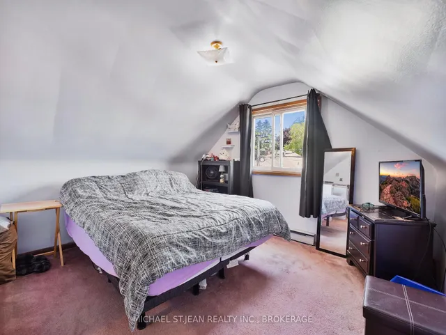 Additional image 28 of 89 Cameron Ave