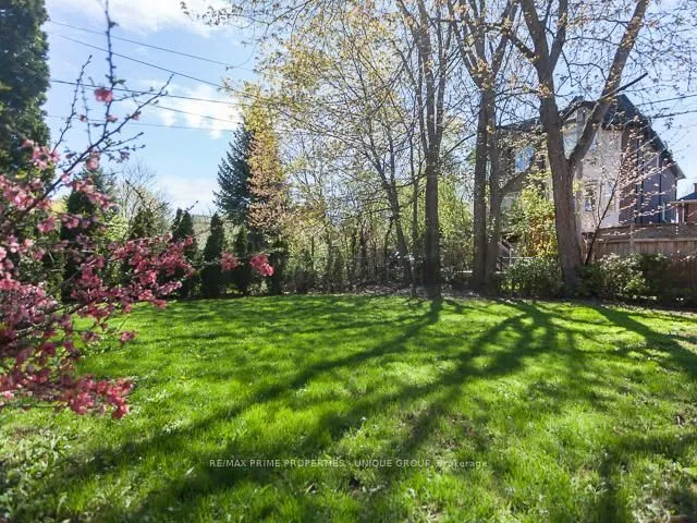 Additional image 29 of 51 Carmichael Ave