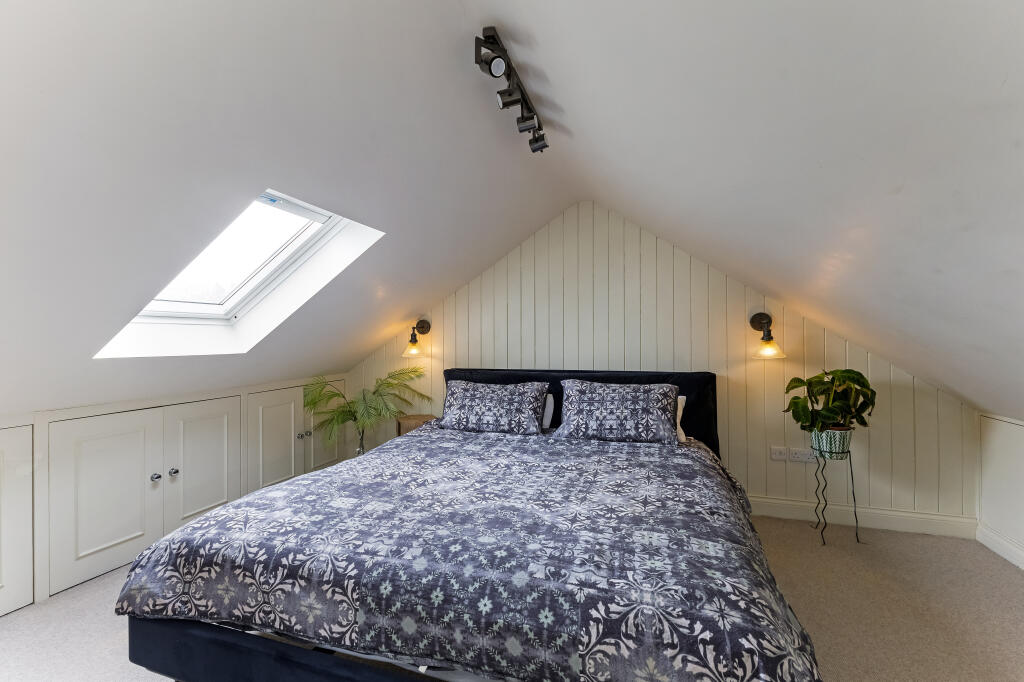 Additional image 12 of Cravells Road, HARPENDEN, AL5