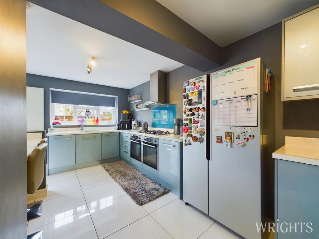 Additional image 5 of West Mead, Welwyn Garden City, AL7