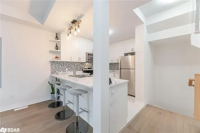 Additional image 8 of 316 Humphrey St Unit 43