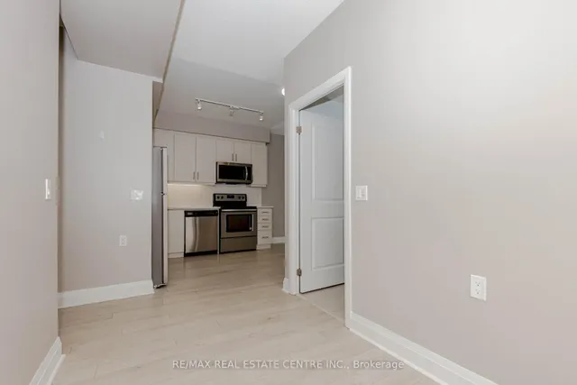 Additional image 12 of 15 Zorra St Unit 506