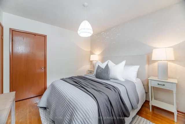 房产图片 27 - 121 Manning Ave