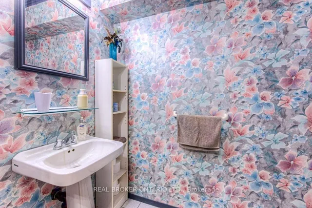 Additional image 27 of 889 Morley Ave