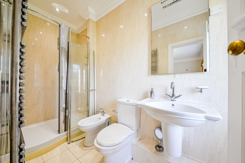 Additional image 17 of Amesbury Road, Moseley