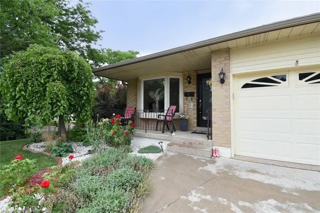 Additional image 2 of 2 Lobo Crt