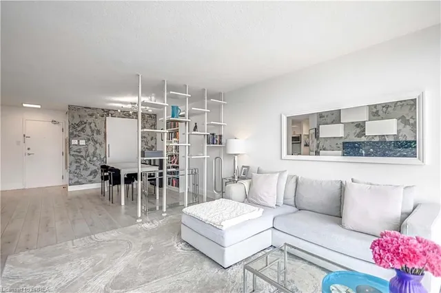 Additional image 18 of 4205 Shipp Dr Unit 2501