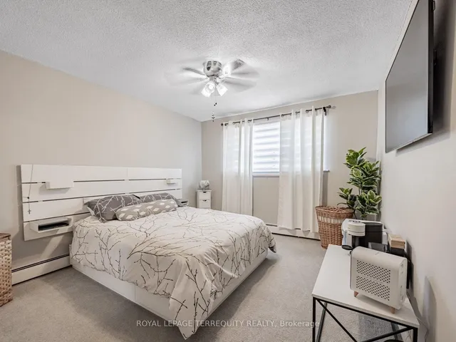 Additional image 15 of 2411 New St Unit 205