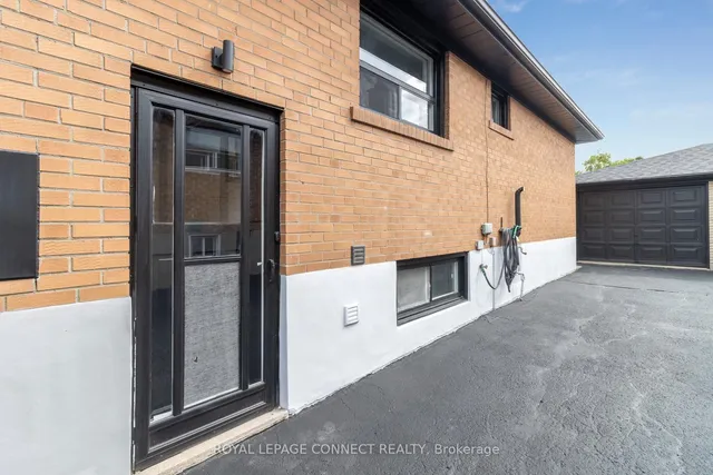 Additional image 41 of 27 Charrington Cres