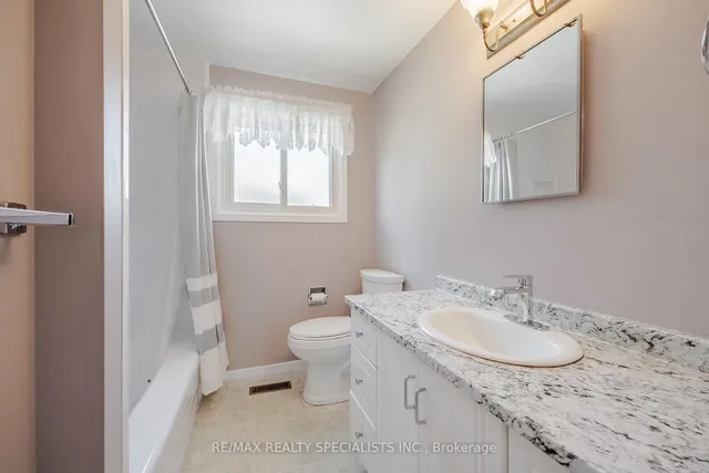 Additional image 19 of 211 Hazelglen Dr