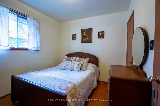 房产图片 15 - 218 BOWMAN 街