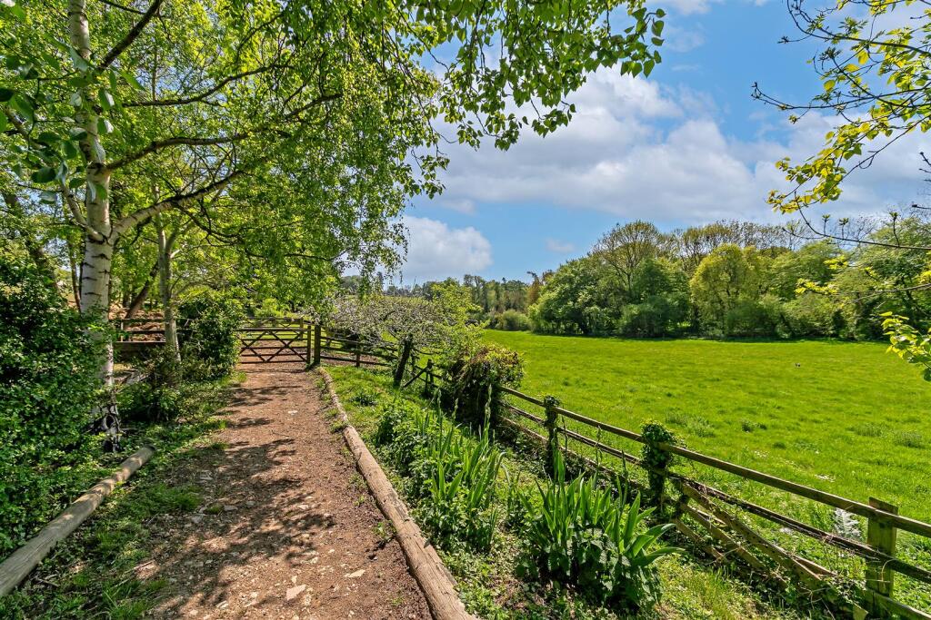 Additional image 26 of Reynards Road, Welwyn