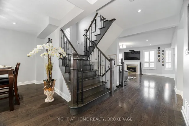 Additional image 36 of 2226 Viking Cres