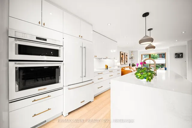 Additional image 8 of 75 Laws St