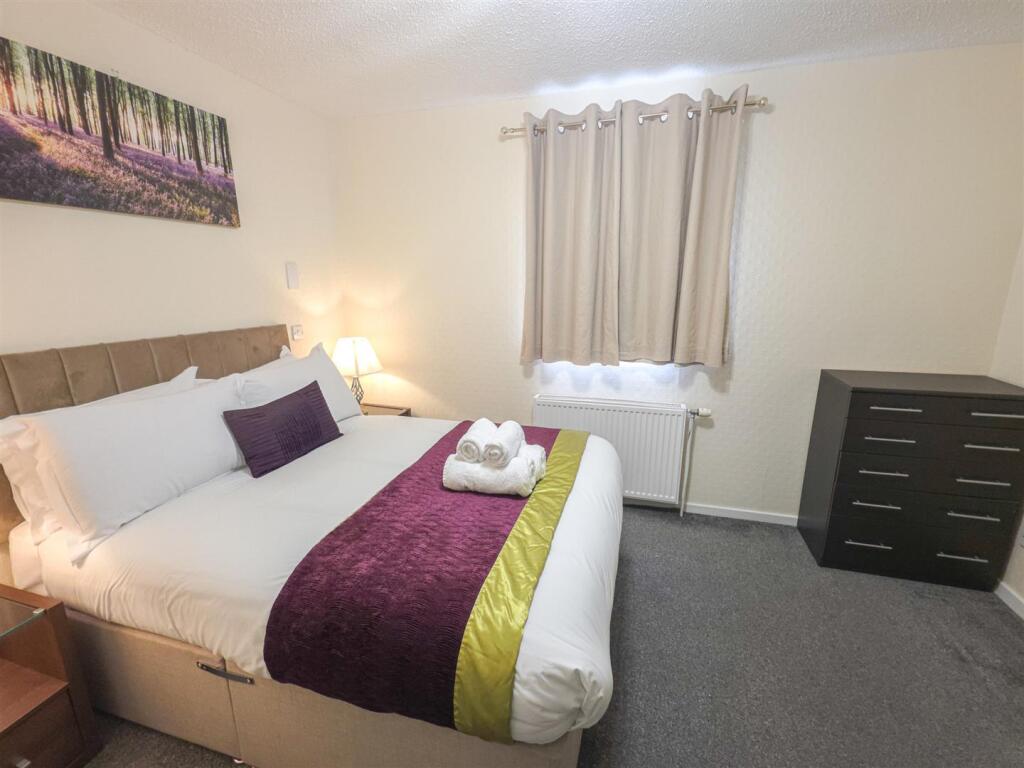 Additional image 6 of Great Northern Road