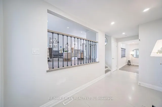 Additional image 7 of 106 Alexmuir Blvd