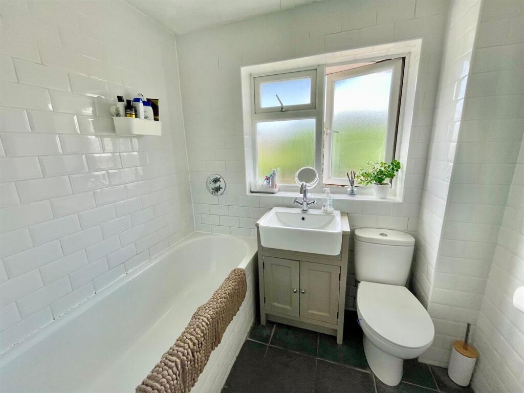 Additional image 11 of Greville Close, Welham Green