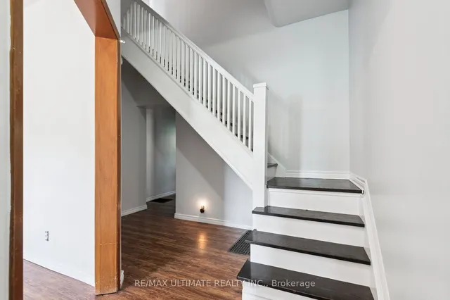 Additional image 4 of 998 Ossington Ave