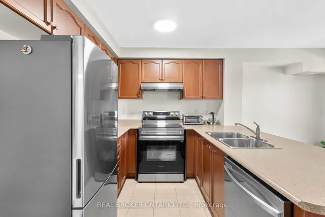 Additional image 9 of 649E Warden Ave Unit 27