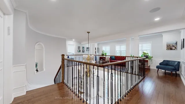 Additional image 27 of 21 Forest Heights Blvd