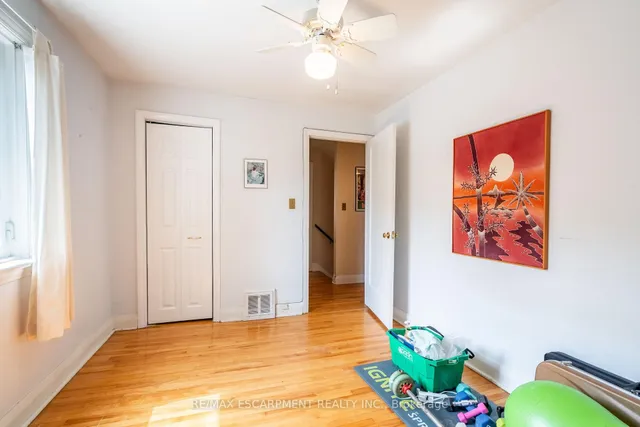 Additional image 22 of 580 Emerald St