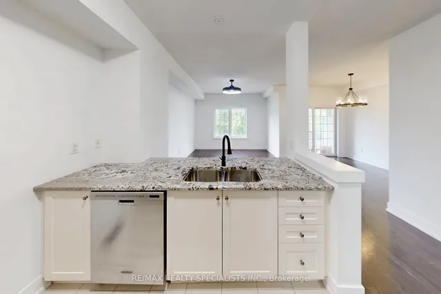 房产图片 9 - 1401 Plains Rd 单元114