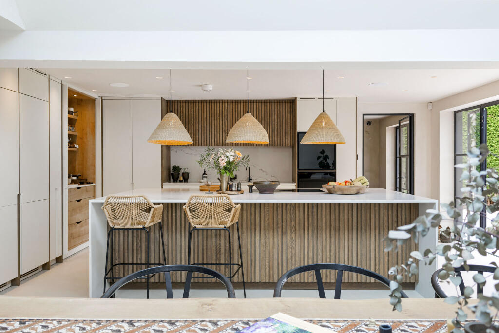 Additional image 5 of The Broadway, Wheathampstead, AL4