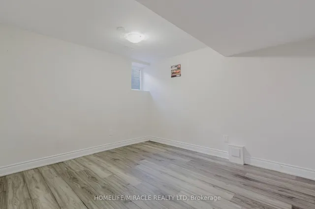 Additional image 31 of 27 Silver Egret Rd