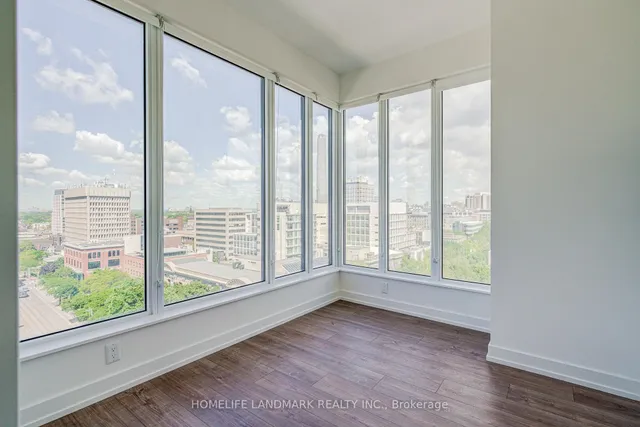 Additional image 16 of 203 College St Unit 1204