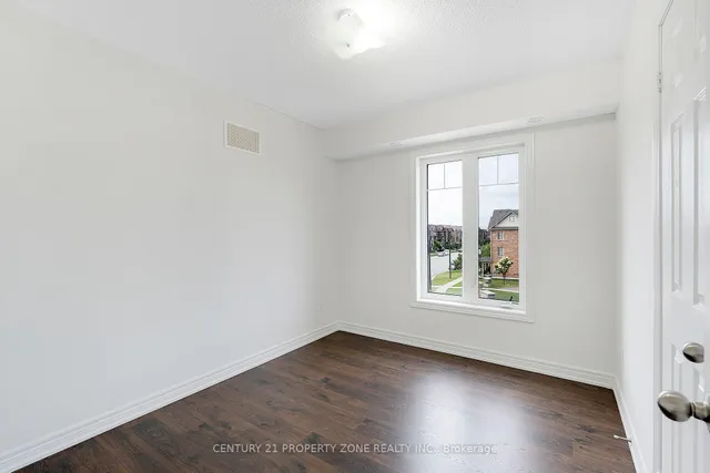 Additional image 35 of 28 Wardenwood Dr