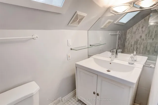 Additional image 27 of 93 Medland Cres