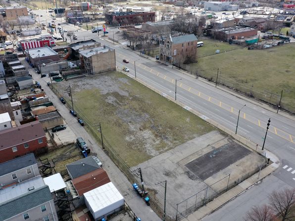 2432-2458 W Roosevelt Rd, Chicago, IL 60608