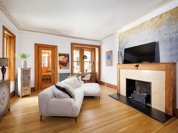 331 W 89th St APT 2B, New York, NY 10024